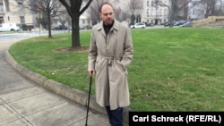 After the first incident in 2015, Vladimir Kara-Murza had to undergo therapy to walk again, and he said he used a cane for a year. 